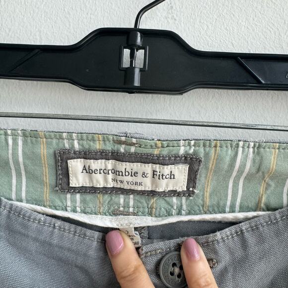 Abercrombie & Fitch Low Rise Grey/Blue Flared Jeans - 2 - Picture 4 of 10